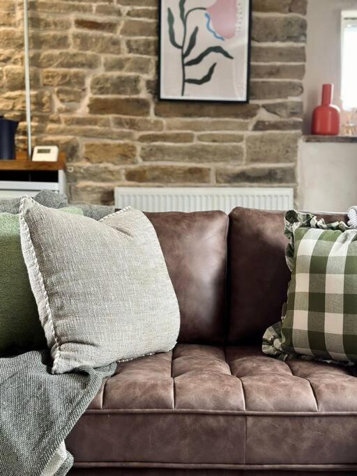 Holiday home In Bradford With Free Parking Sleeps 4